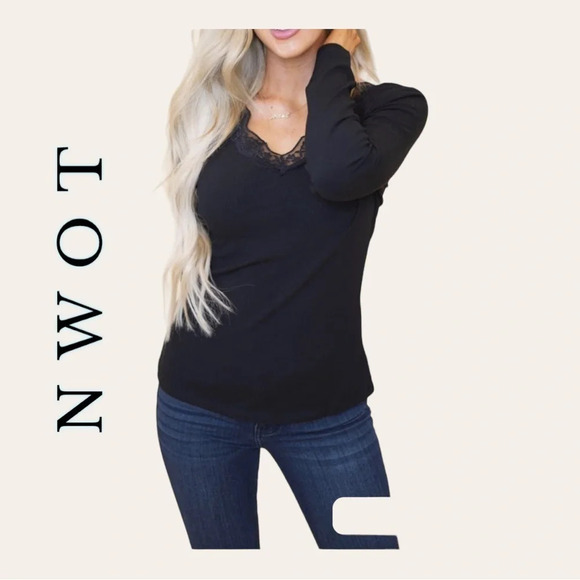 1273. LONG SLEEVE TOP RIBBED WITH LACE ON NECKLINE SIZE X-LARGE BLACK - Picture 1 of 12